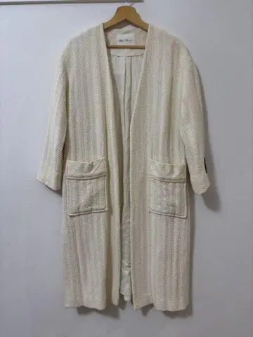Urban Research 아이보리 롱 코트