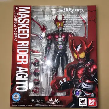 중고품 s.h.figuarts 가면라이더 아기토 버닝 폼