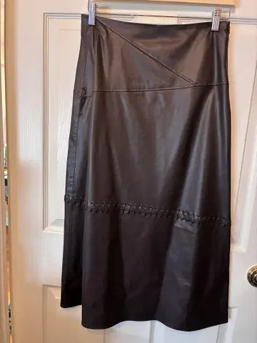 ZARA 미착용 다크 브라운 가죽 타이트 스커트 S