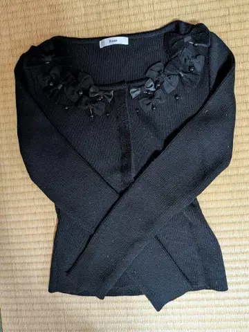 르네 리본 포함 블랙 가디건 긴팔
