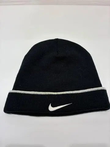 Nike 블랙 니트 모자 화이트 라인 포함