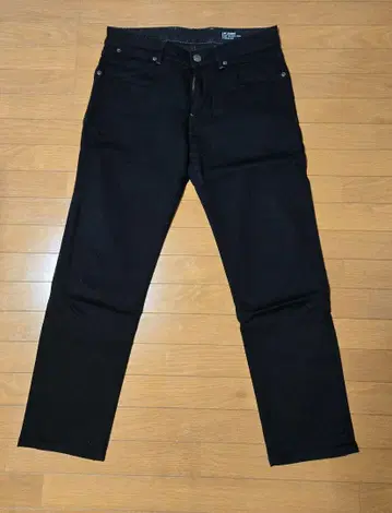 PT TORINO DENIM 원 워시 블랙 데님 팬츠 Swing