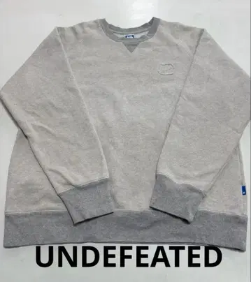 UNDEFEATED 트레이닝복