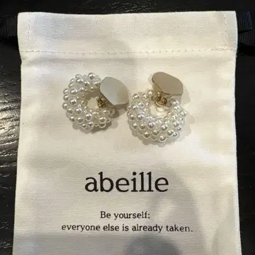 abeille 펄 귀찌