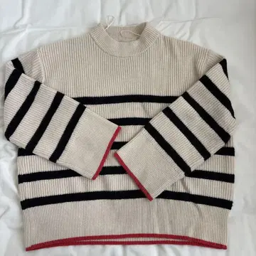 ZARA 니트