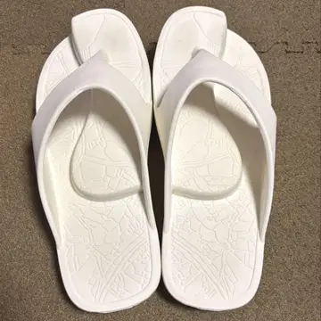 Rakubaki 이지 샌들