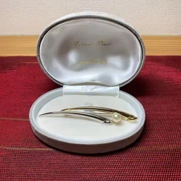 펄 브로치