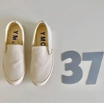 YMC 슬립온 37 크림 스니커즈 23.5 유머스트크리에이트