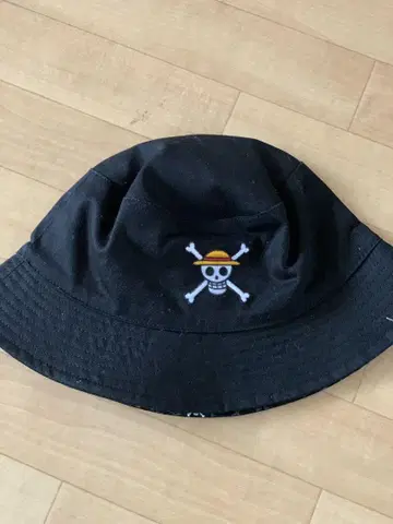 Victor 원피스 콜라보 햇