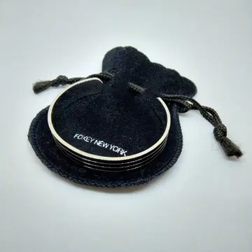 FOXEY 폭시 팔찌 뱅글 미사용 레트로 각인