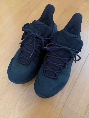 호카 오네오네 카하2 로우 GTX 트레킹 슈즈
