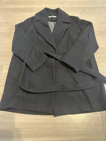 띠어리 럭스 코트