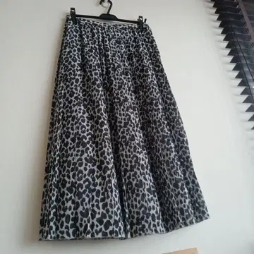언타이틀 롱 스커트
