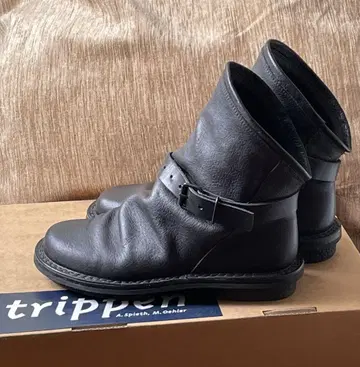 trippen 블랙 가죽 숏부츠