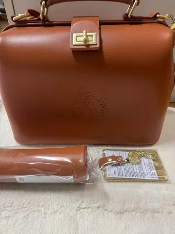 스타벅스 브라운 핸드백