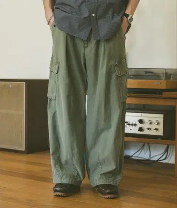완판템 빈티지 느낌 백 새틴 카고 팬츠