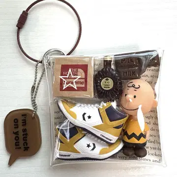 가챠 파우치 CONVERSE PEANUTS