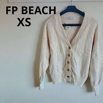 새상품급 FP BEACH [XS] 니트 가디건 화이트 가을 옷 겨울 의류