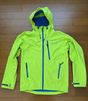 Neil Pryde Wind Jacket Size M