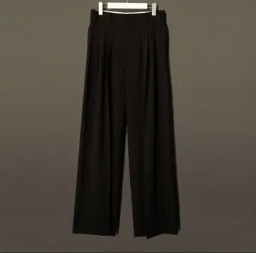 SHIKITARI MIX TUCK DESIGN WIDE SLACKS