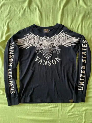 VANSON eagle 자수 엠블럼 롱 슬리브 티셔츠