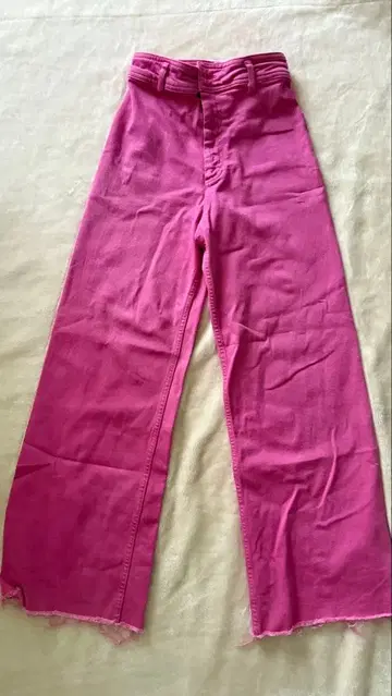 ZARA 핑크 와이드 레그 데님