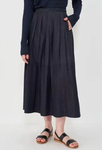 갤러리 비 랜덤 턱 플리츠 스커트