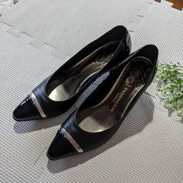 워싱턴 블랙 스틸레토 하이힐