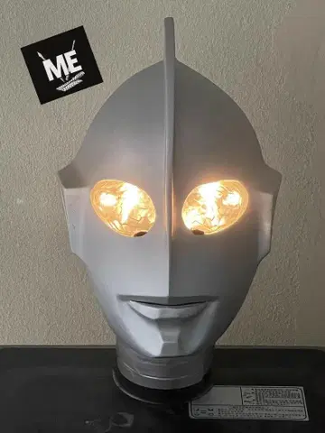 쇼와풍 초대 울트라맨 마스크