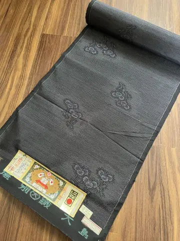 [ 21 ] 옷감 본장 오시마 명주 가로쌍 무늬 중고품 앙상블 블랙 꽃