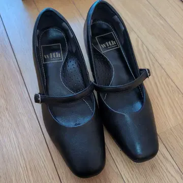 with Performance 블랙 펌프스 22.0cm