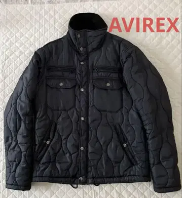 AVIREX 블랙 퀼팅 자켓 스탠드 카라