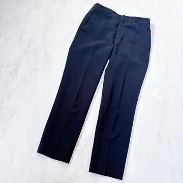 [새상품급] BEIGE, 네이비 테이퍼드 팬츠 워셔블 사이즈 4