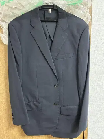 [ UNIQLO ] 프리미엄 울 다크 블루 비즈니스 정장 (자켓만)