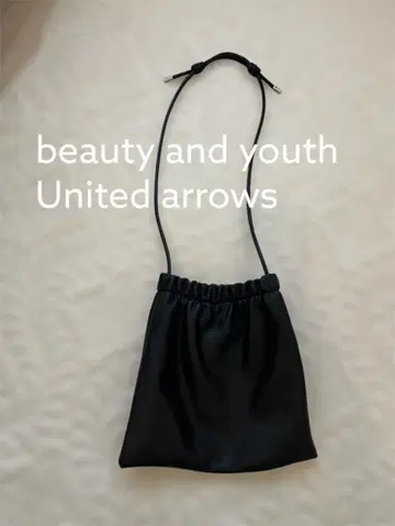 beauty and youth 블랙 복조리 백
