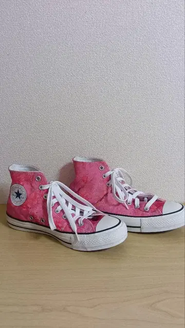 얀체온텐바르 SAKURA 하이컷 스니커즈 23.5cm