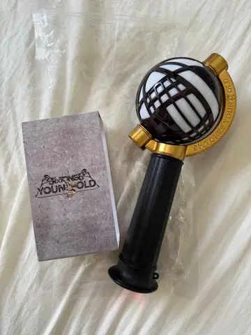 YOUNG GOLD 응원봉