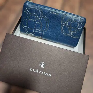 CLATHAS 네이비 장지갑