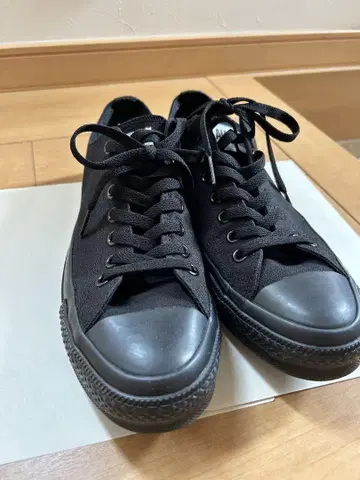 컨버스 올스타 블랙 스니커즈