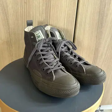 엘엘빈 x 컨버스 콜라보 스니커즈
