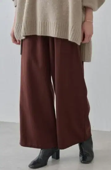 BEARDSLEY 웨이스트립 텐셀 데님 팬츠