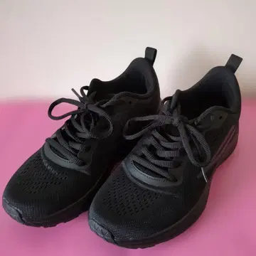FILA 블랙 스니커즈