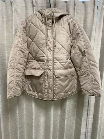 H&M 퀼팅 자켓 후드 부착