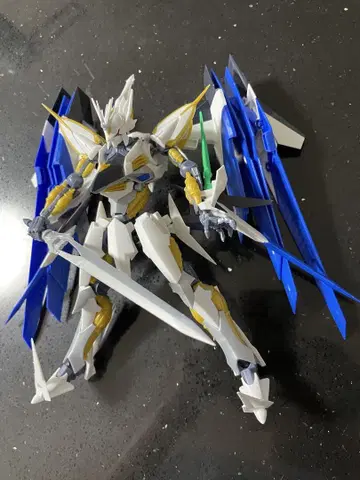 MODEROID 빌키스