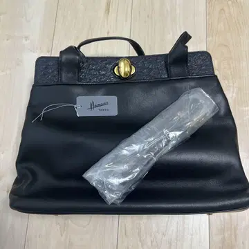 HAMANO 라무 가죽 블랙 핸드백