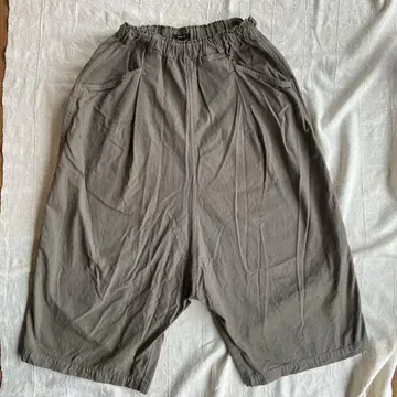 pas de calais 카키 캐주얼 팬츠