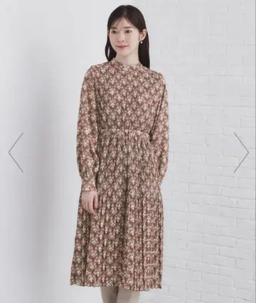 INDEX 마조리카 플리츠 미니 꽃무늬 원피스 브라운 L