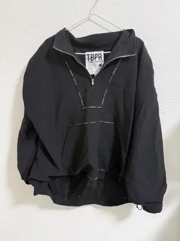 TBPR 2021 블랙 하프 지퍼 티셔츠