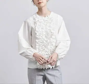 UNITED ARROWS 프릴 디자인 블라우스 화이트 FREE
