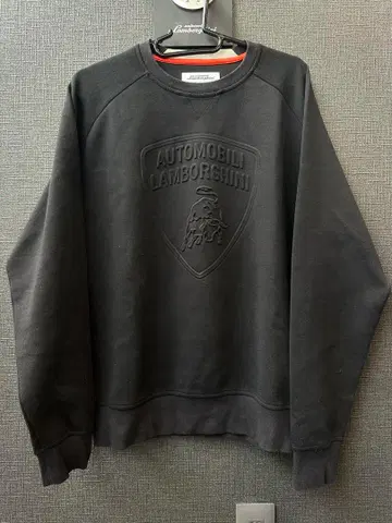 람보르기니 엠보싱 로고 블랙 맨투맨 L